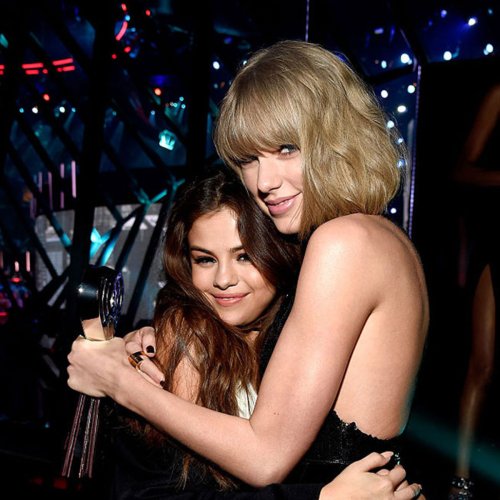 How Tall Is Taylor Swift? See Her Next To These 15 Famous Faces