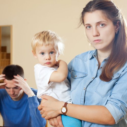 Wife Considers Divorce After Coming Home To 3 Kids Left Alone And Hubby Nowhere To Be Found
