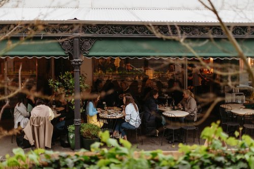 the-best-romantic-restaurants-in-melbourne-perfect-for-date-night