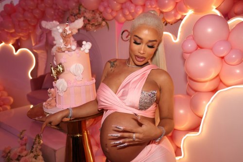 DreamDoll’s Delightful #GirlMom Debut: Bottles, Breastmilk & Baby Jream Bliss