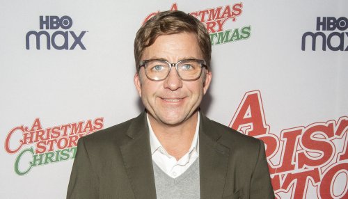 Ralphie Is All Grown Up With A Wife And Kids In Nostalgic ‘a Christmas