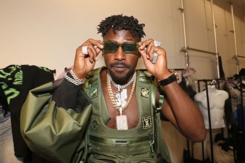 A B Asinine Baller Antonio Brown Suspended From Snapchat For Sleazily Sharing Sexually 