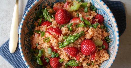 Couscous-Salat mit Erdbeeren