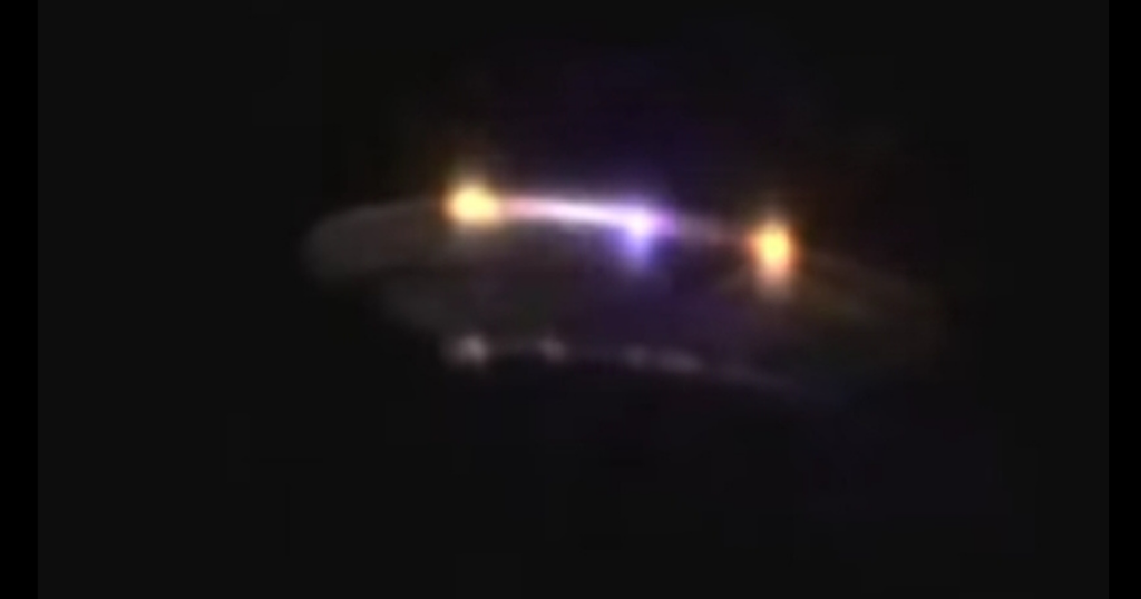 Flying saucers - cover