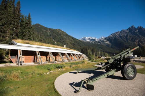 Glacier's Rogers Pass visitor centre closing mid-June for repairs