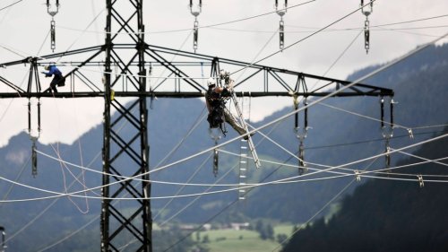 So viele Stromtrassen braucht Bayern für 100 Prozent Ökostrom