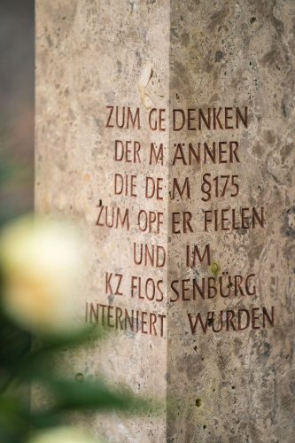 Gedenken an Holocaust-Opfer - Verbrechen: Homosexualität