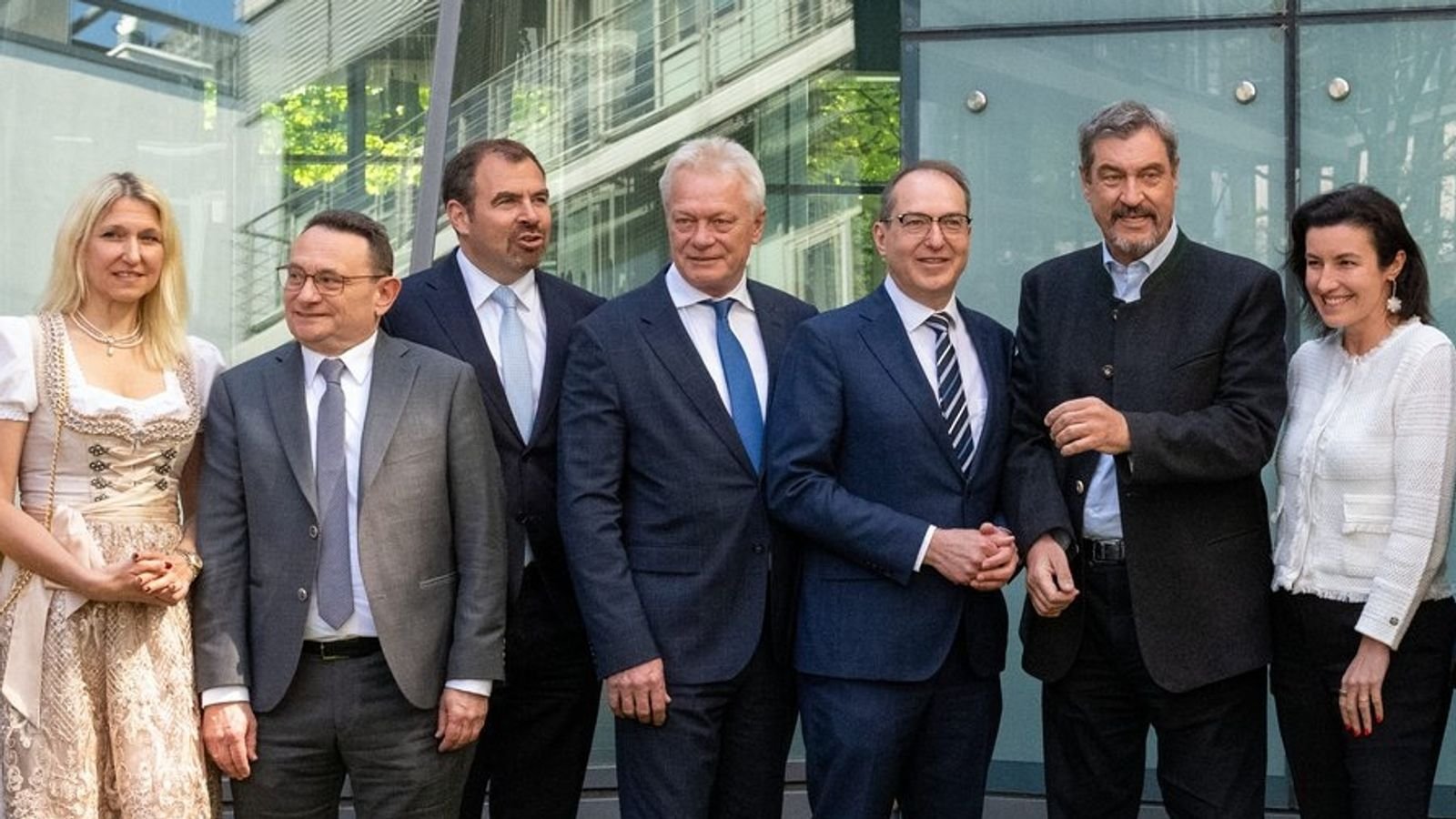 Zwei Fränkinnen an der Spitze des neuen Raumfahrt-Ministeriums