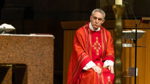 Zeitungsbericht: Erzbischof Gänswein muss Vatikan verlassen
