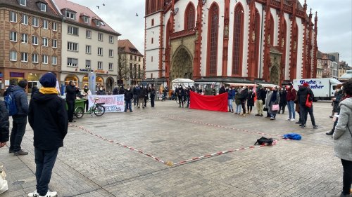 Solidaritäts-Kundgebung zu Räumung von Würzburger Mietshaus
