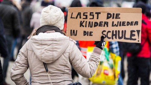 Kassenärzte fordern Corona-Aufarbeitung