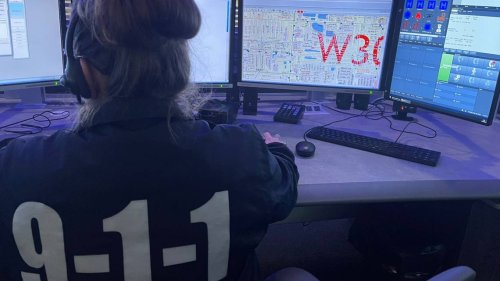 Verizon customers can’t connect to 911 in Florida. Use this number in Manatee County
