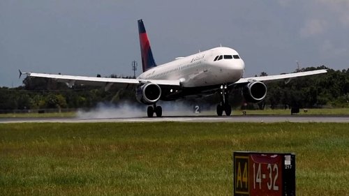 Sarasota Bradenton International Airport wants to expand, but FAA finds a big issue
