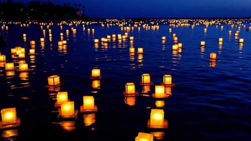 Riva di Solto: 2.500 lumini sul lago