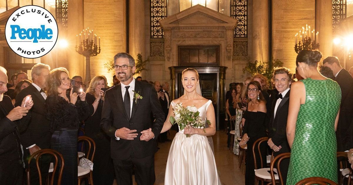 Ray Romano’s Daughter, Ally, Is Married! See the Photos From Her New ...