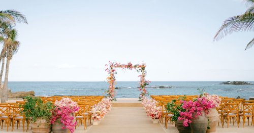 The 8 Best Color Palettes for a Beach Wedding