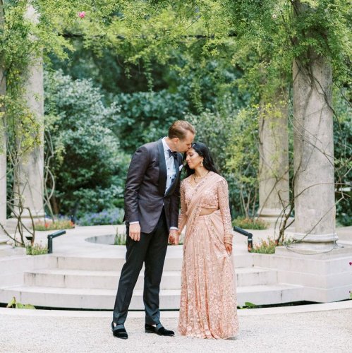 A Hindu Wedding in Atlanta Filled With Bright Blooms