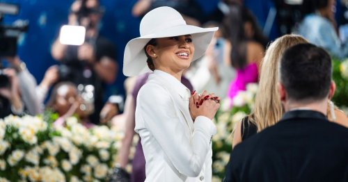 The Surprising Reason Why We Won't See Zendaya's "Really Beautiful" Wedding Dress