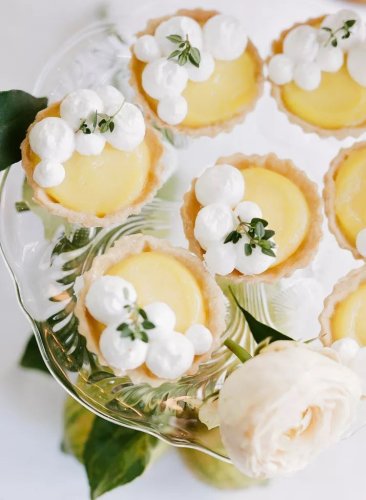 24 Ideas for a Lemon-Themed Bridal Shower