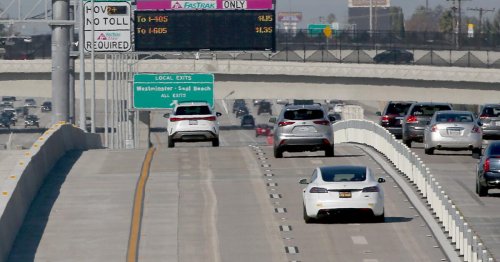 Mammoth $2-billion 405 project marks an end to Southland’s big freeway era