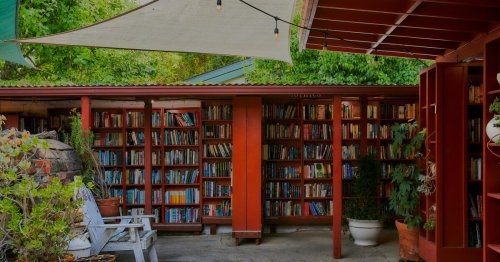 The untold story of California’s most iconic outdoor bookshop