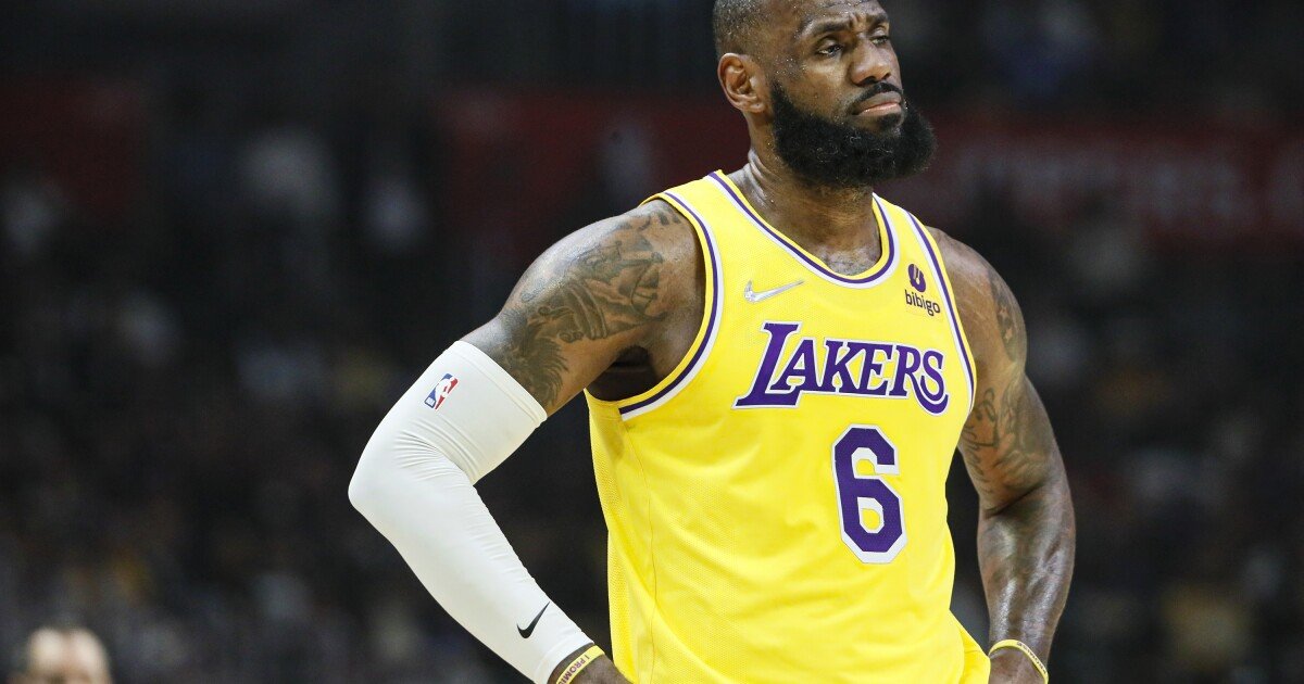LeBron James will miss the Lakers’ final two games