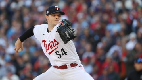 Cardinals get AL Cy Young runner-up Sonny Gray with $75M deal to anchor revamped starting rotation