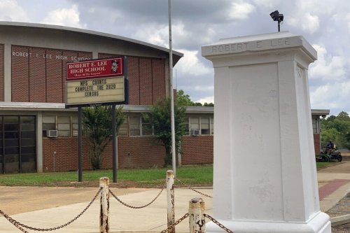 District Pays $50,000 Fine to Scrub Confederate Leaders' Names From Schools