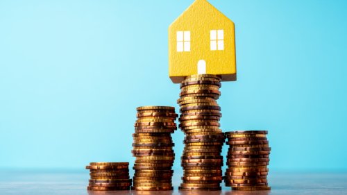 65, single, seeking a roommate: More seniors are being priced out of living alone | Flipboard