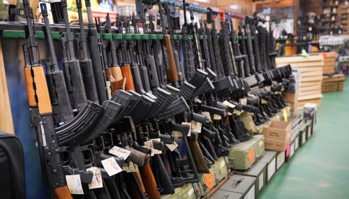 Registration now open for Illinois residents who own assault weapons