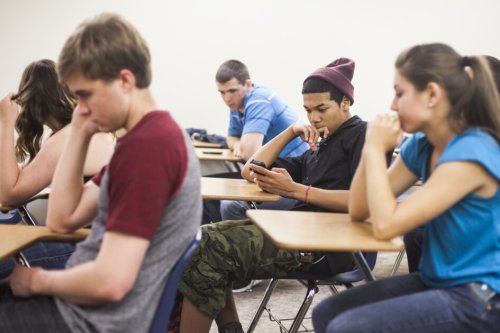 Student Apathy Is a Big Classroom Challenge, Teachers Say. Cellphones Aren’t Helping
