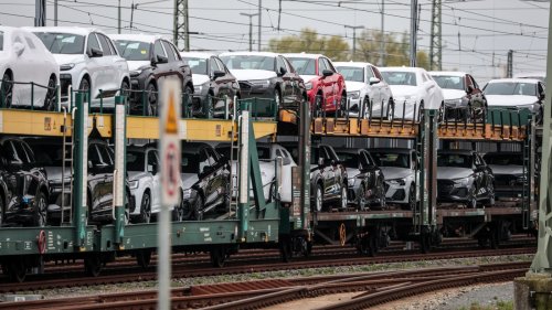 Trump is giving automakers a break on tariffs