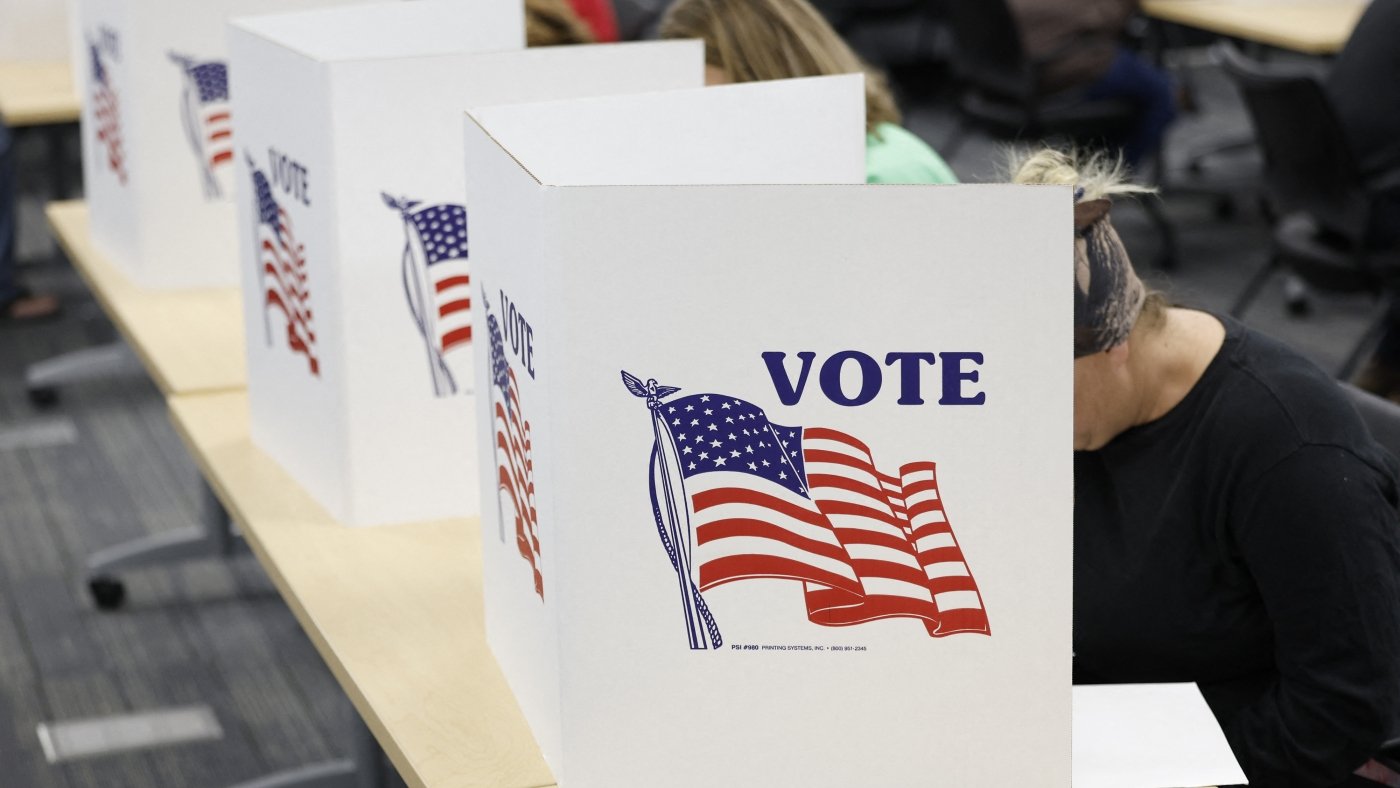Trump seeks to mandate proof of citizenship in voter registration