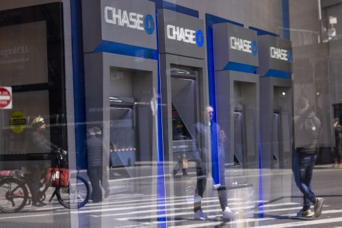 JPMorgan Chase Using ChatGPT-like Large Language Models To Detect Fraud ...