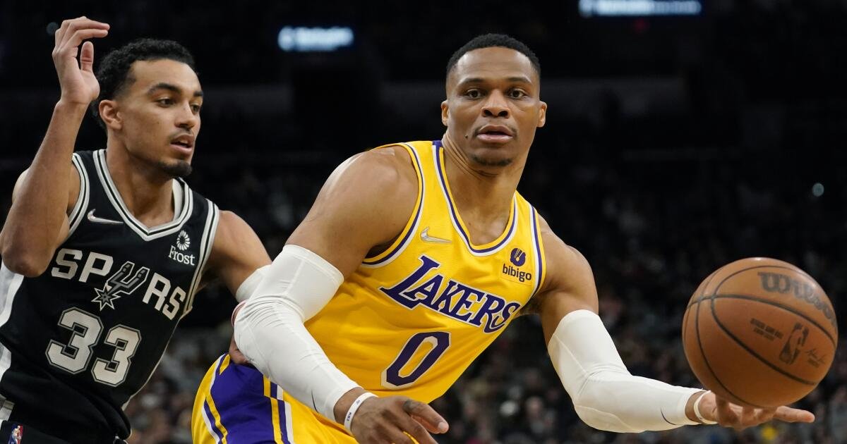 Plaschke: Russell Westbrook doesn't seem to understand calling him 'Westbrick' is fair game