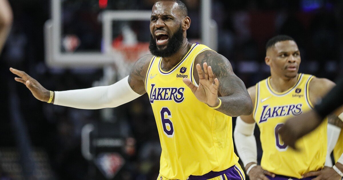 News Analysis: Lakers’ offense is as big a problem as their defense