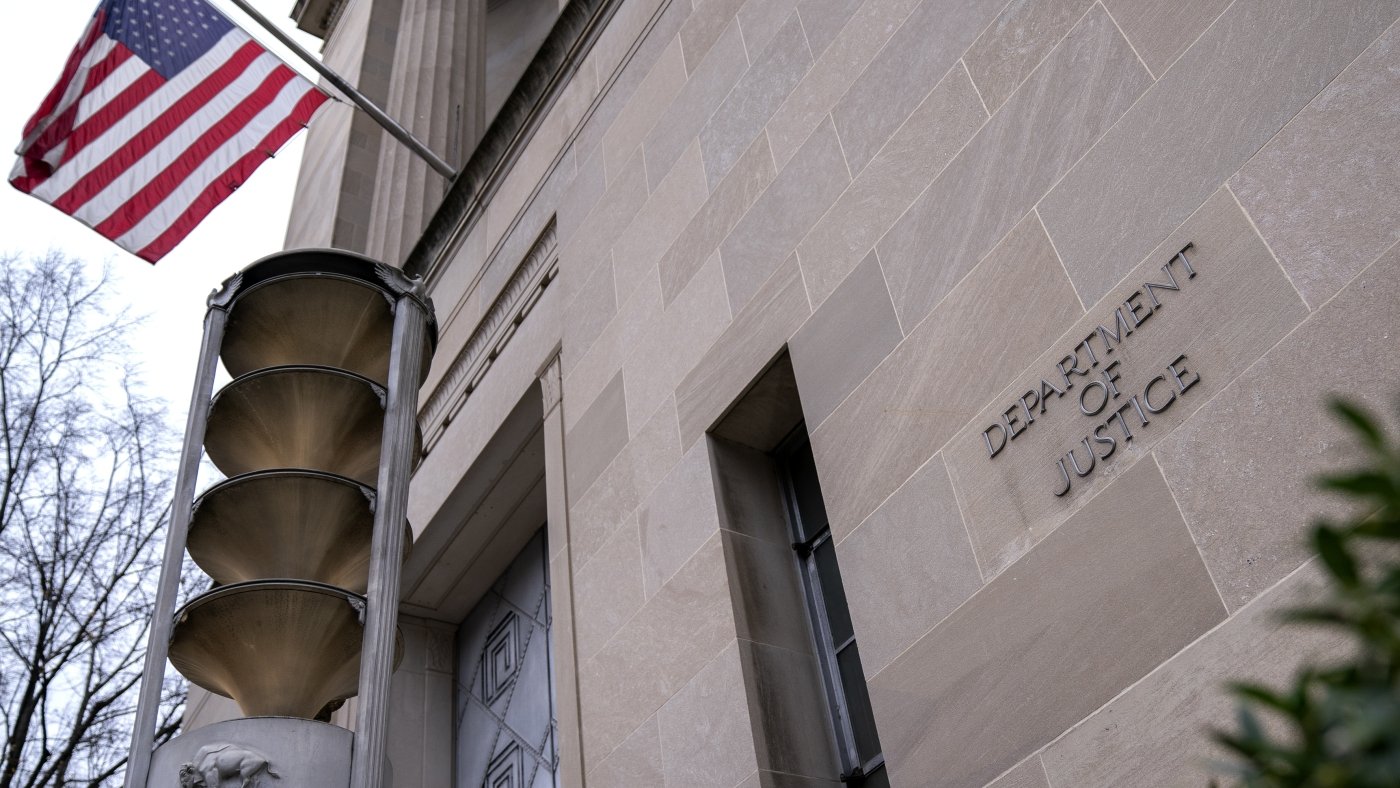 Why a DOJ prosecutor resigned, telling coworkers and bosses 'you serve no man'