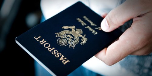 U.S. Temporarily Reopens Pilot Program for Online Passport Renewal