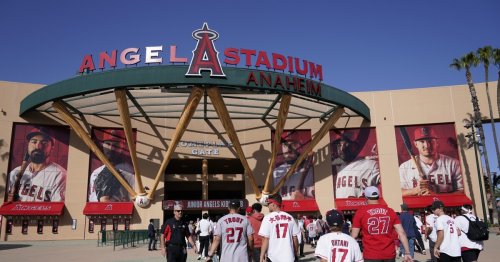 The Sports Report: Problems for the Angel Stadium land sale
