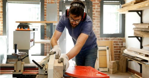 Makers: After two years spent working in his garage, a woodworker distinguishes himself