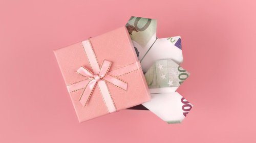 13 Ideen, wie ihr aus Geld ein stilvolles Geschenk zaubert