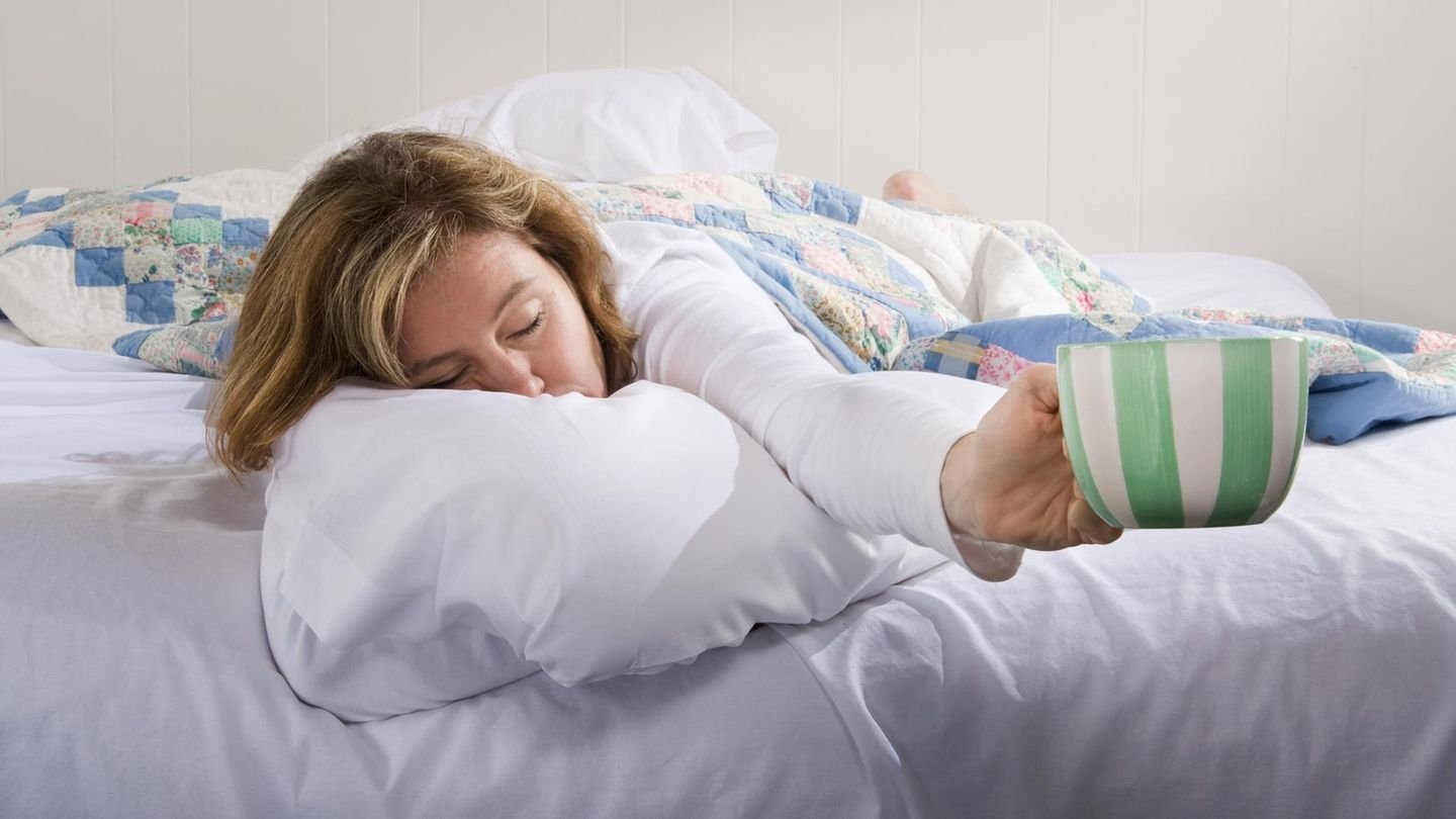 Was eine Psychologin dir rät, wenn du dich krank ins Bett sehnst
