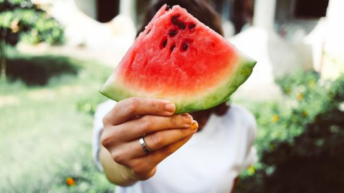 Sommer-Lifehack: So schneidet ihr Wassermelonen ganz einfach und ohne Sauerei