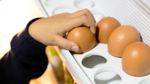 Wer Eier in der Kühlschranktür lagert, macht einen großen Fehler