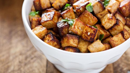 Tofu braten: So wird er schön kross