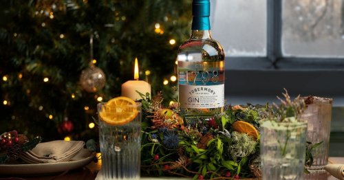 Scottish gin company creates world’s first forageable centrepiece