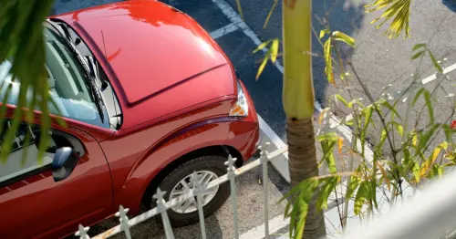'Entitled' stranger blocks woman's driveway and then makes audacious comment | Bristol Live
