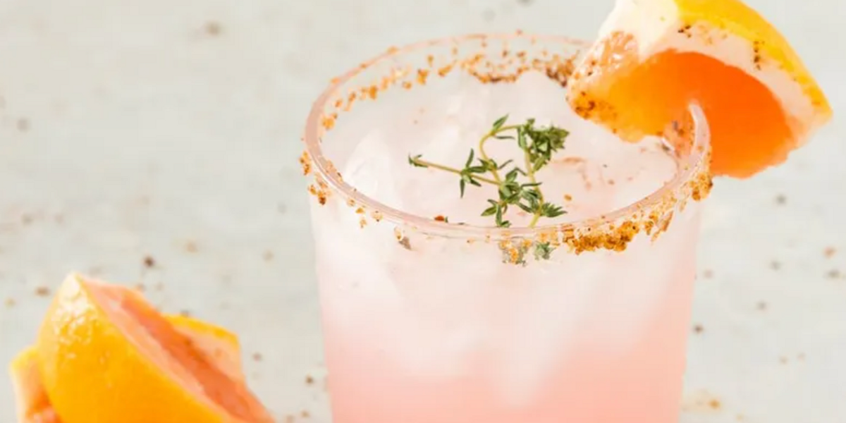 17 Pink Cocktail Recipes That'll Make Your Valentine *Swoon*