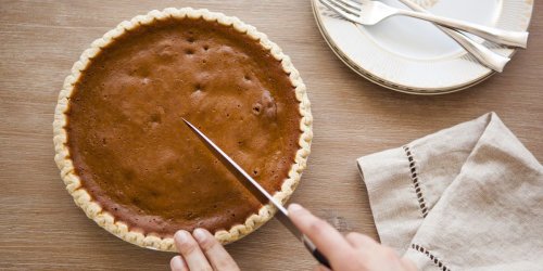 It's Not Too Early To Make This Delicious Thanksgiving Chocolate Pie