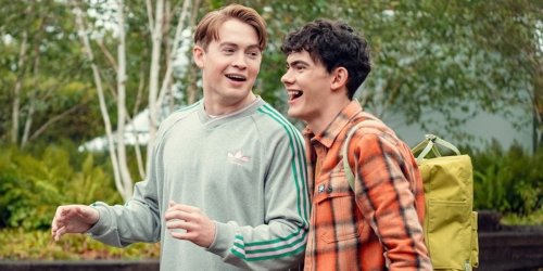 Netflix Romance Show 'Heartstopper' Is Coming Back For Season 4 — With A Catch